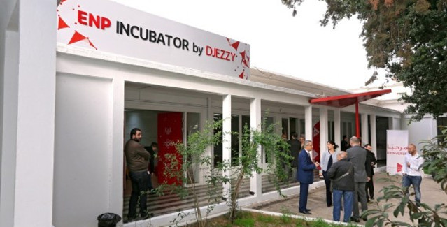 Un incubateur d'tudiants  l'Ecole Polytechnique d'Alger initi par Djezzy